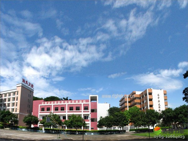 ��ͨ������s���^�l(w��i)���W(xu��)У��У�^(q��)2000�˟�ˮ�����(xi��ng)Ŀ�śr�D