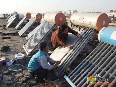 �������M(j��n)����չܵİ��b��ϵ�y(t��ng)�{(di��o)ԇ����ˮ����ˮ�M(j��n)�Л_ϴ����ϴ�Y(ji��)��