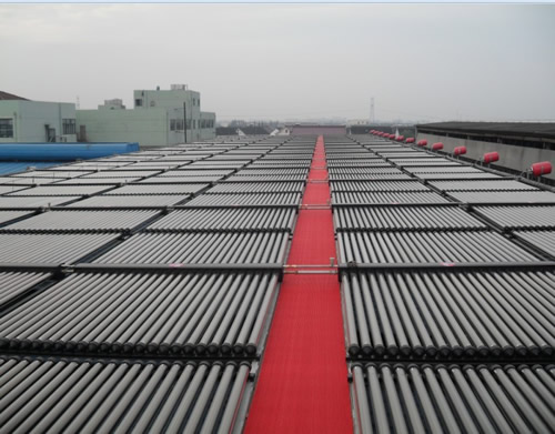 �e�^/�Ƶ�̫��ܟ�ˮ����ϵ�y(t��ng)��Q����