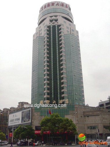 �e�^/�Ƶ�̫ꖟ�ˮ����ϵ�y(t��ng)���������śr