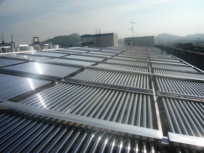 ���S����̫��ܟ�ˮ����ϵ�y(t��ng)��Q����